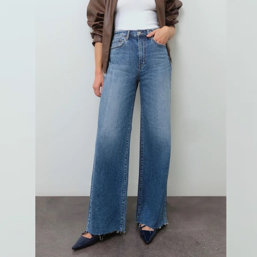 DAZE DENIM Just Right High Rise Relax Fit Jean